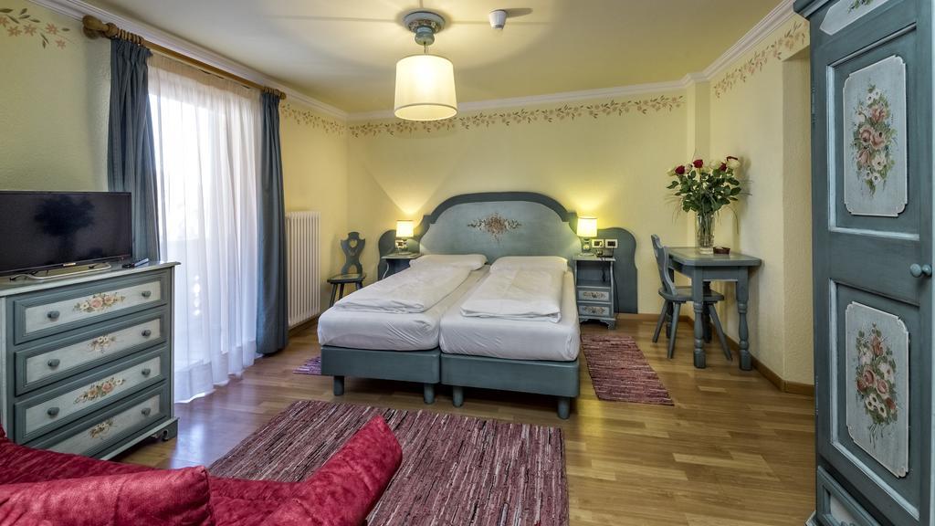 Hotel Brunella San Vigilio Di Marebbe Luaran gambar